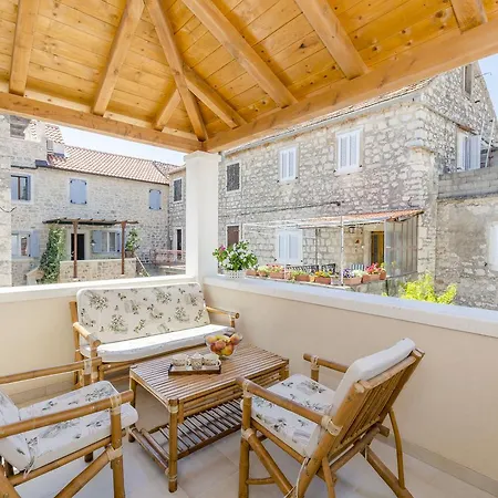 House Morko Villa Vrboska Exterior photo